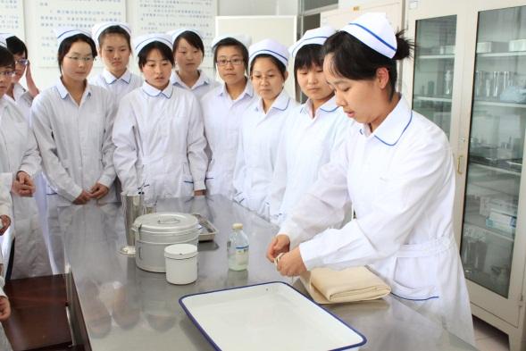 北京護理學校高級護理專業怎么樣？