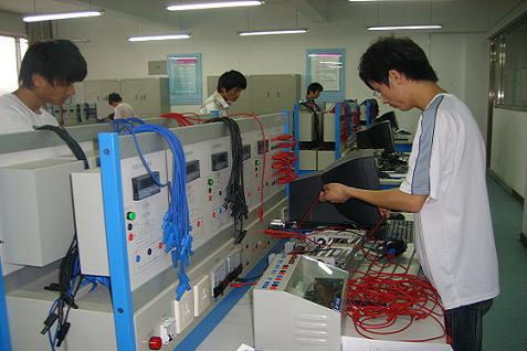 煙臺機電學校有哪些？