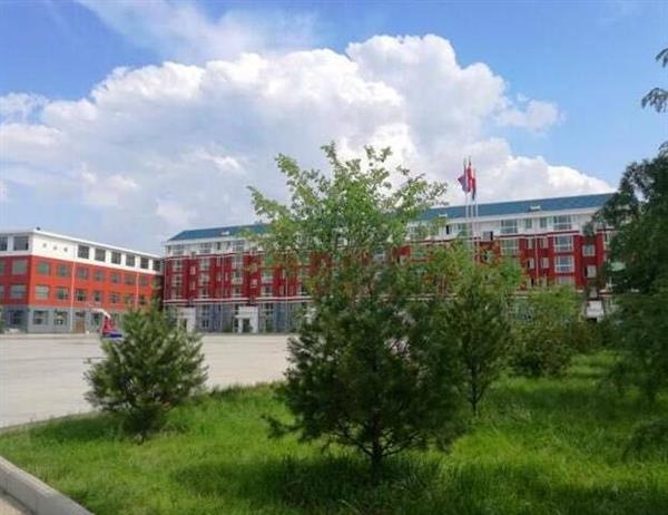 齊光科技文化專業學校有口腔醫學專業嗎？