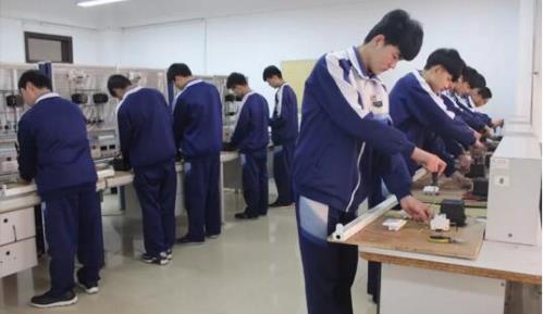 藍海職業學校有哪些適合男生的技術專業？